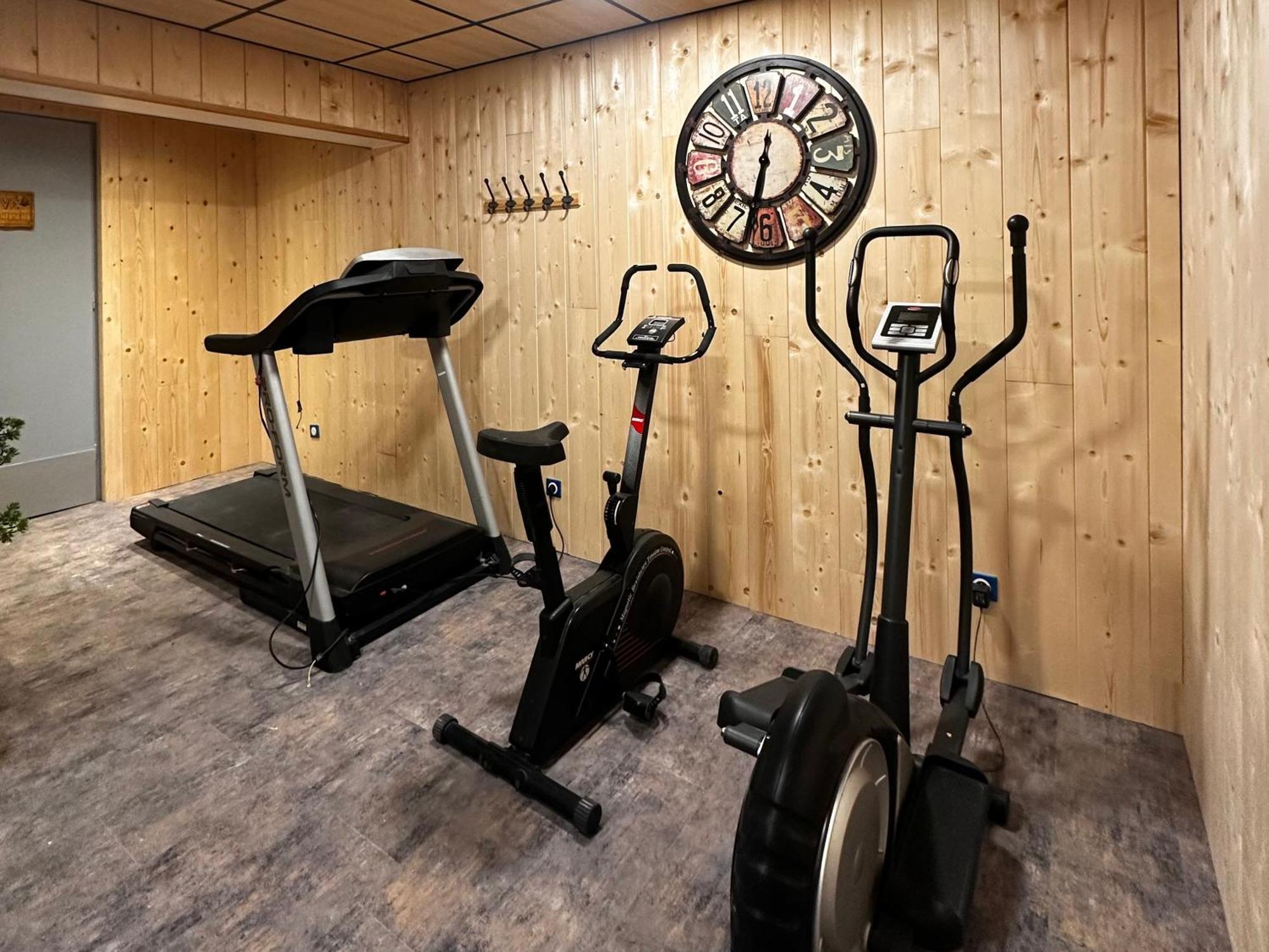Hotel Club "Les Carrettes" Valmeinier Bagian luar foto